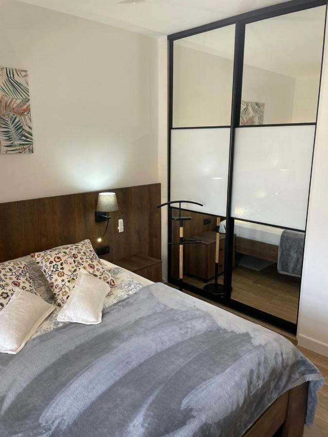 Apartment Aleksandra Orlando アデヘ エクステリア 写真